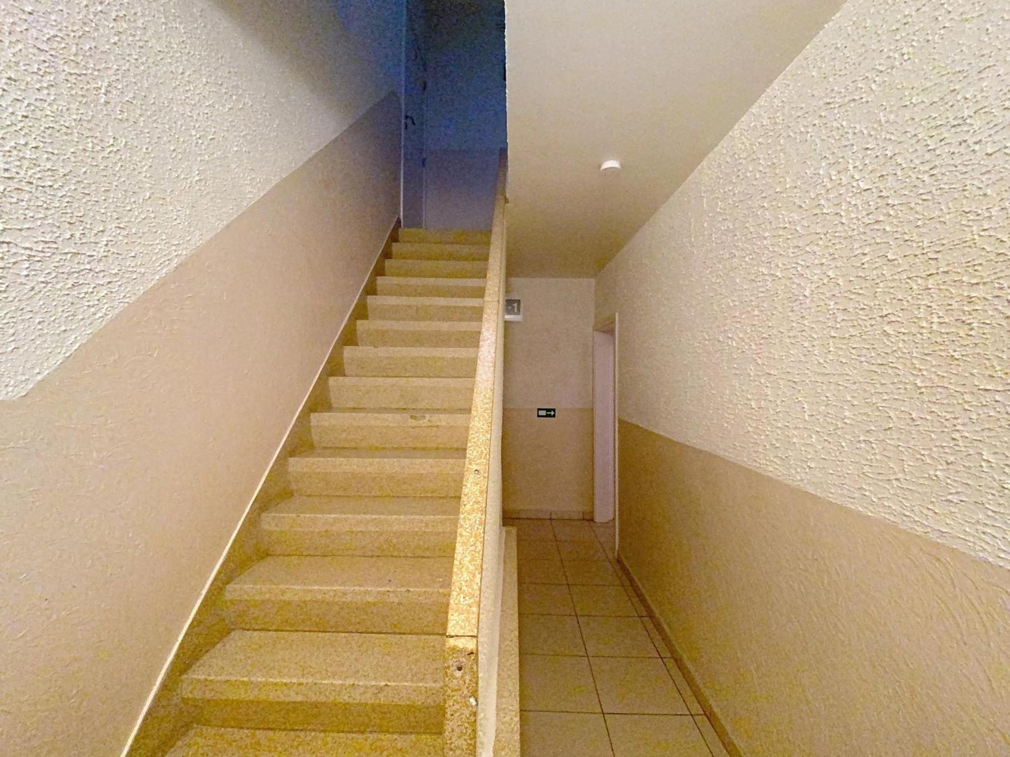 Gastenkamers Centersuites 오스트두인케르케 외부 사진