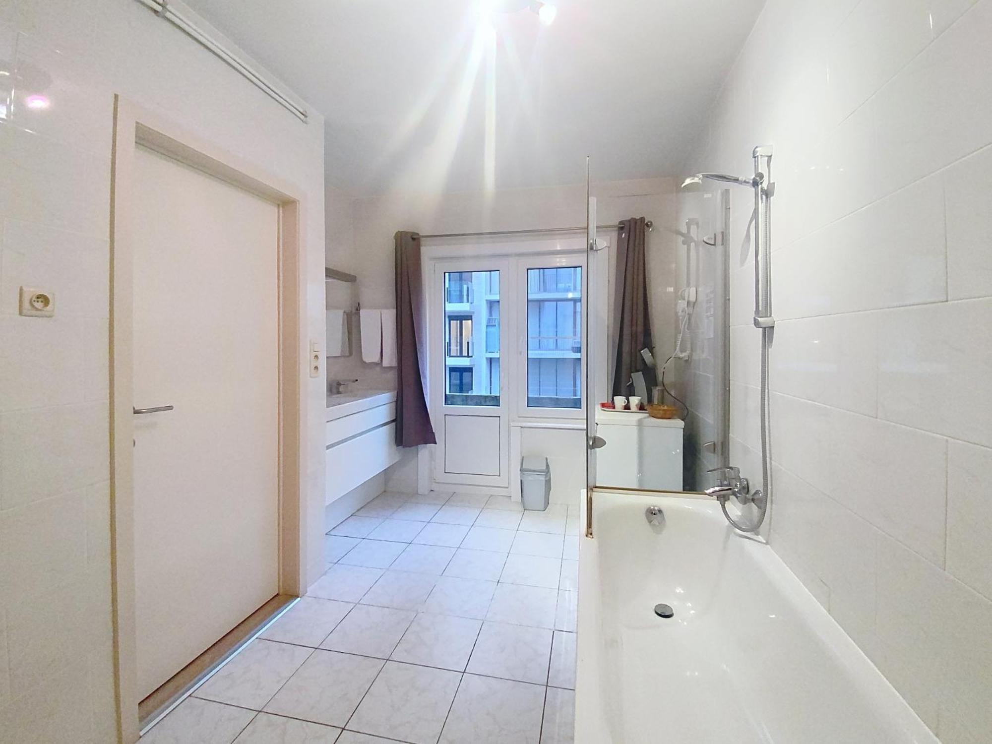 Gastenkamers Centersuites 오스트두인케르케 외부 사진